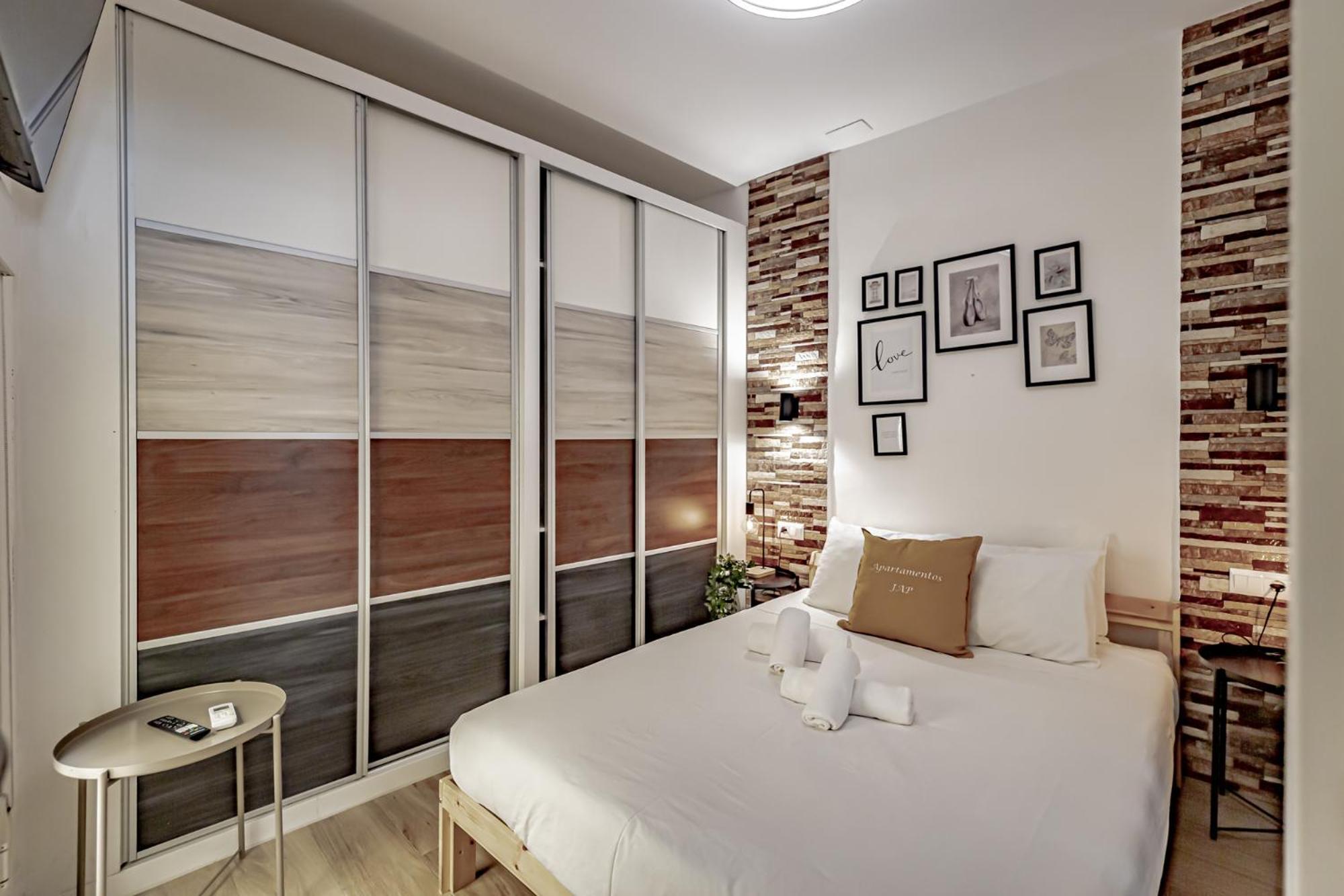 Apartamentos Franco Rodriguez Madrid Habitación foto